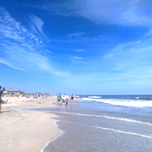 Meet your Posher, Jennifer - Picture 7 of 16